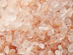 Close up of Coarse Himalayan Pink Salt